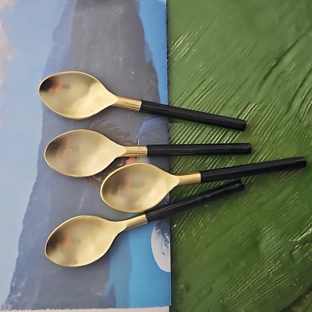 ARTISTIC ACCENTS Set of 4 Mini Spoons